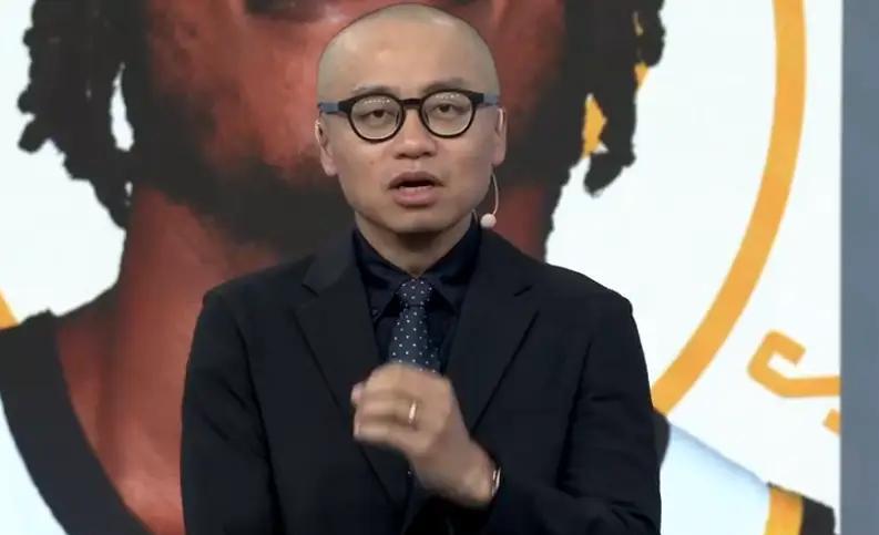 王猛绝对是篮球界解说界的混子，同意不？1、NBA东决G2，词穷的王猛，都搞出来这