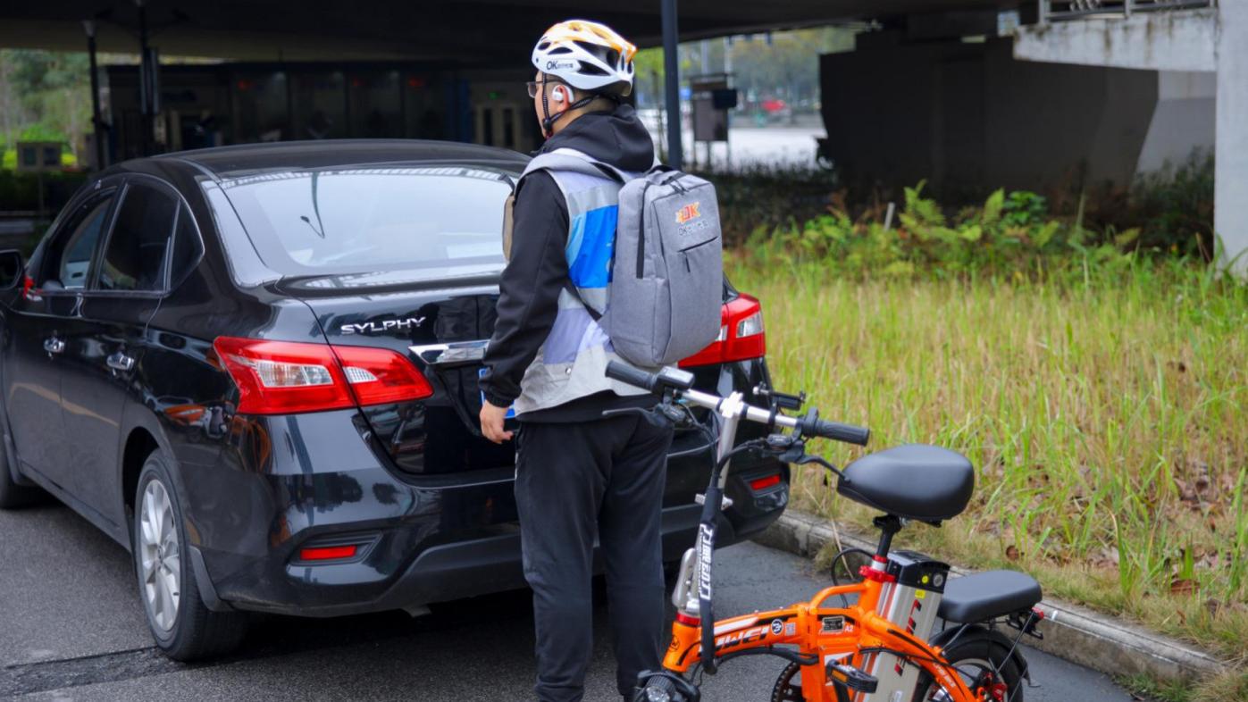 车辆存在轻微改装，委托代检车能否通过，是否需要提前恢复原厂状态？