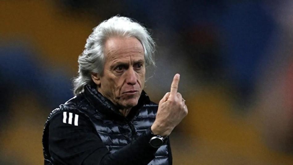 利雅得胜利主帅热苏斯亮出最后底牌！