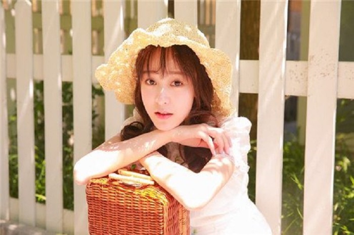 中年女人，可能会经历的三种情劫：
1.婚姻平淡了，想到外面寻求关爱；
2.遭遇婚