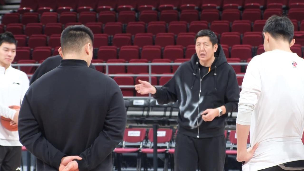 18日恩怨情仇：丁伟能否带浙江逆转新疆？