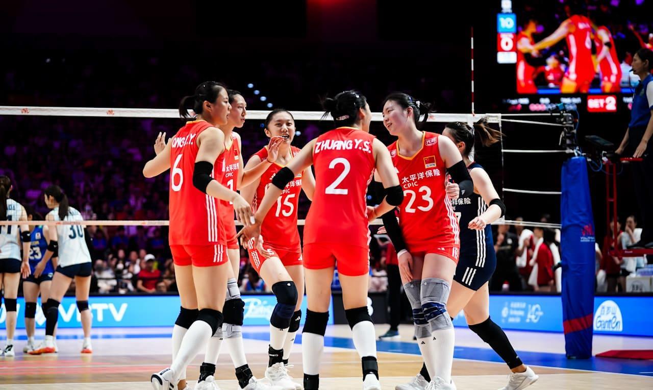 2025 世界女排联赛 （VNL）– 中国女排 3:1 战胜日本，送给日本两连败