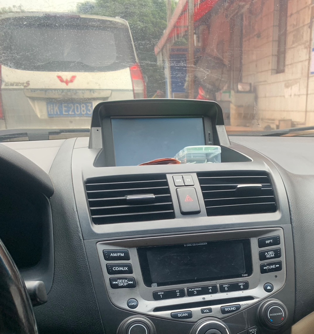 2004年雅阁七代2.4
我想问问各位大哥 04年的雅阁七代2.4版本的 原车自