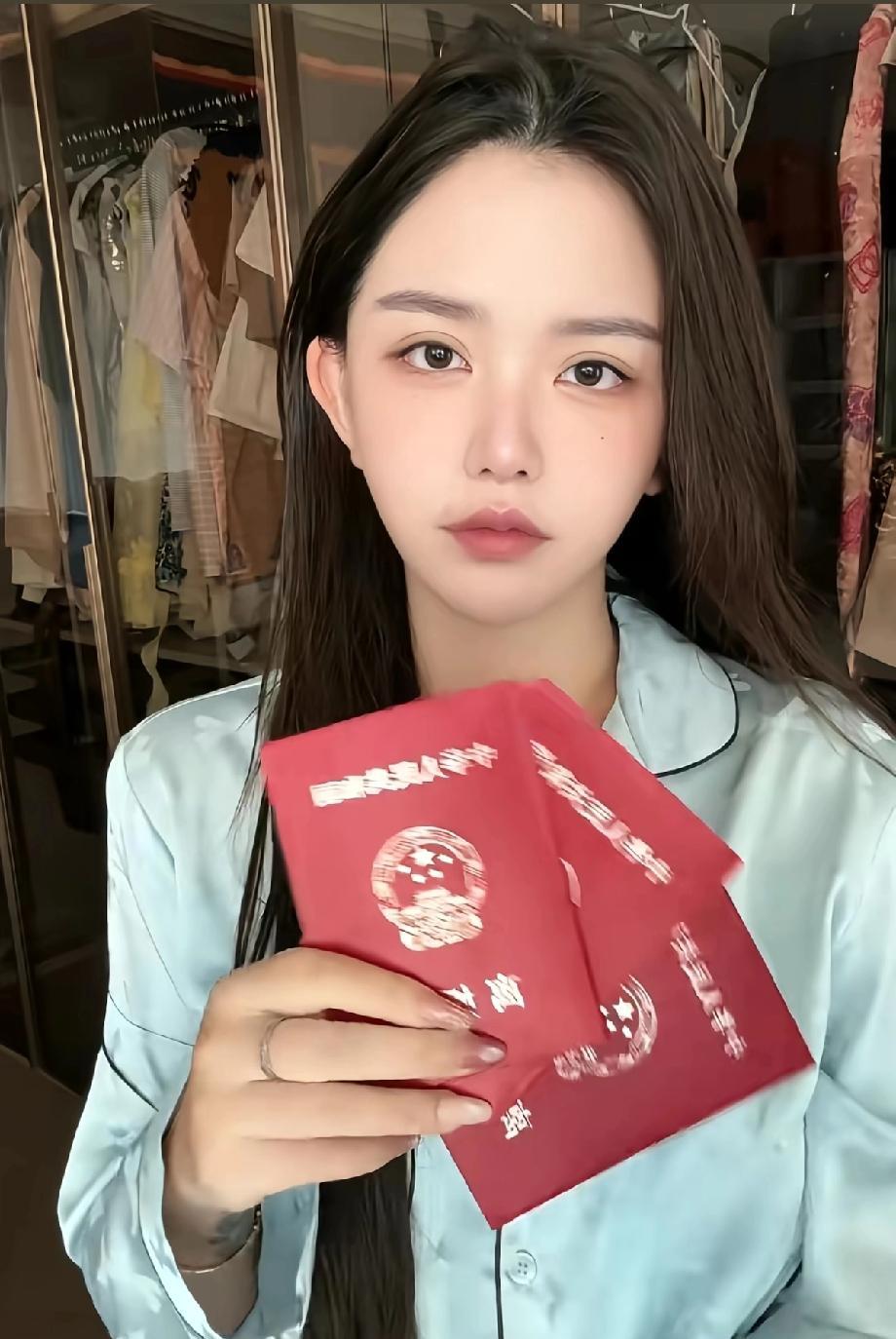 网红韩安冉三结三离，离一次两次是别人的问题，离那么多次就要反思一下自己了，是不是