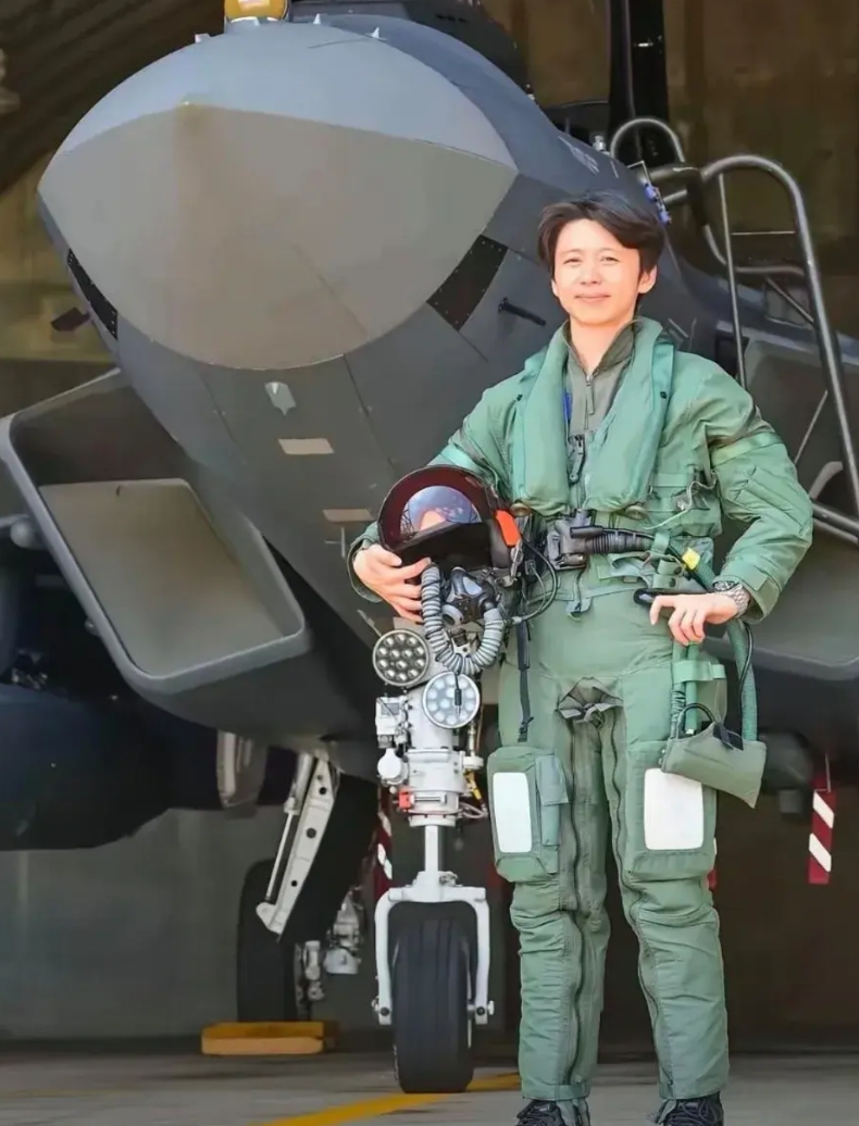 韩国空军真的是亚洲第一吗～
近日，越南网友将本国空军的宣传片。发布到了网络平台上