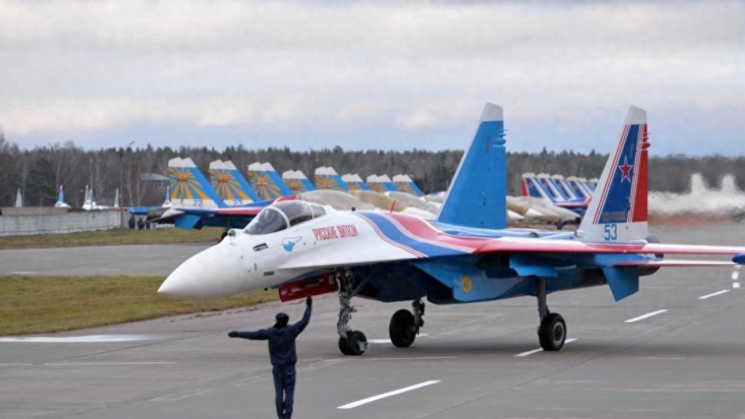 福建舰南海服役之际，越南拟 80 亿美元购 40 架苏 - 35？背后疑点与影响引热议