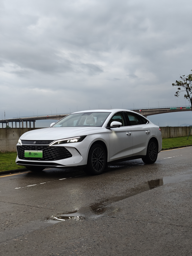 9.28买新款秦L不如8万买老款最低配
🚗秦L这款车我试驾很久了，这款车的产品