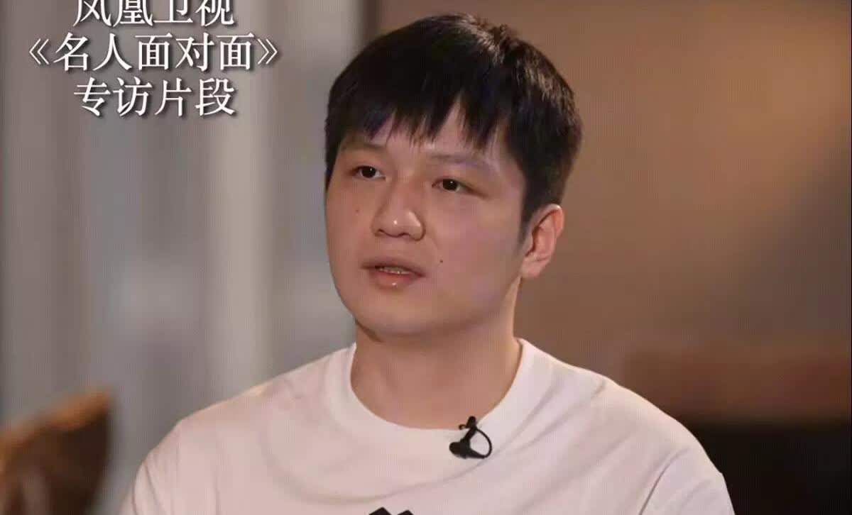 再次验证多读书真的有用
不信你看樊振东
面对名人面对面采访，他短短几句话，就