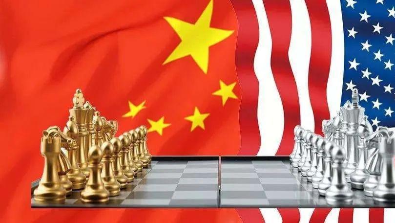 美国狂挥关税大棒拆家，中国三大动作扛鼎，世界该选哪条路？