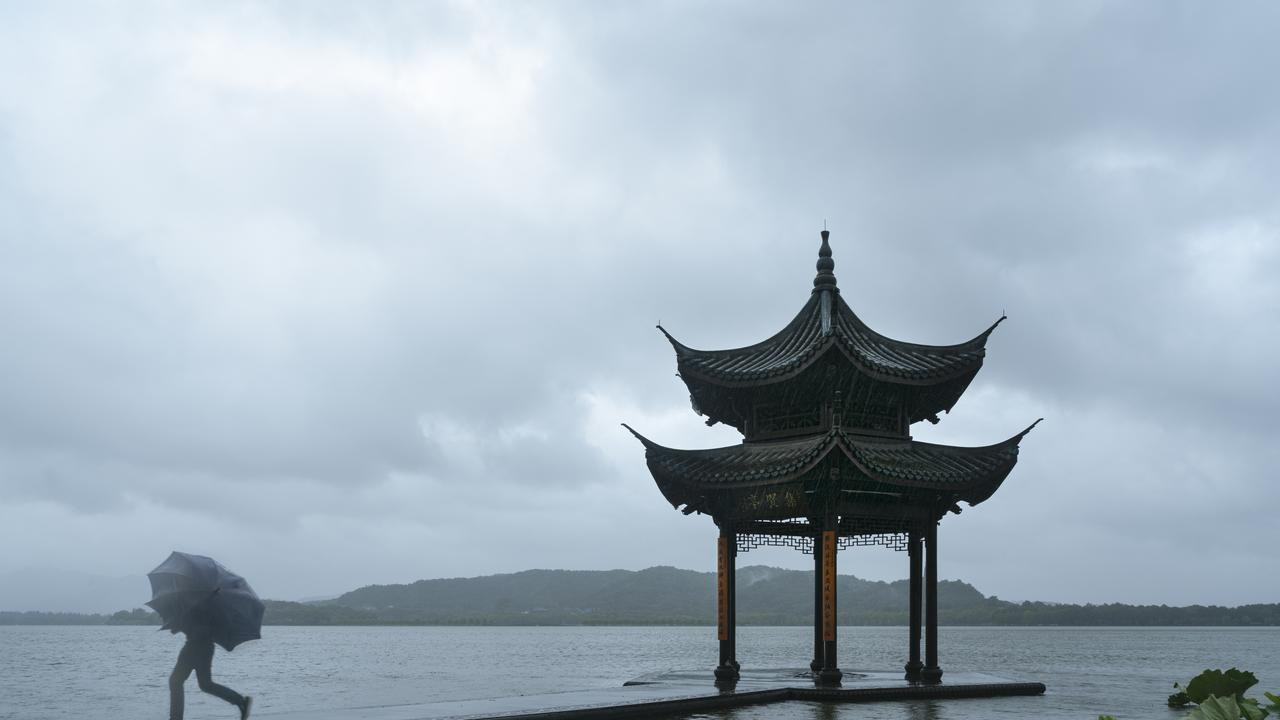 散文：聆听夏季的雨