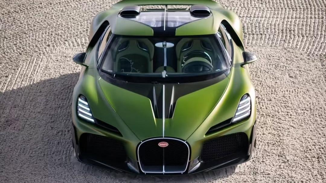 布加迪 Brouillard 高定超跑实拍：马头档杆藏匠心，2.15 亿价值何在？