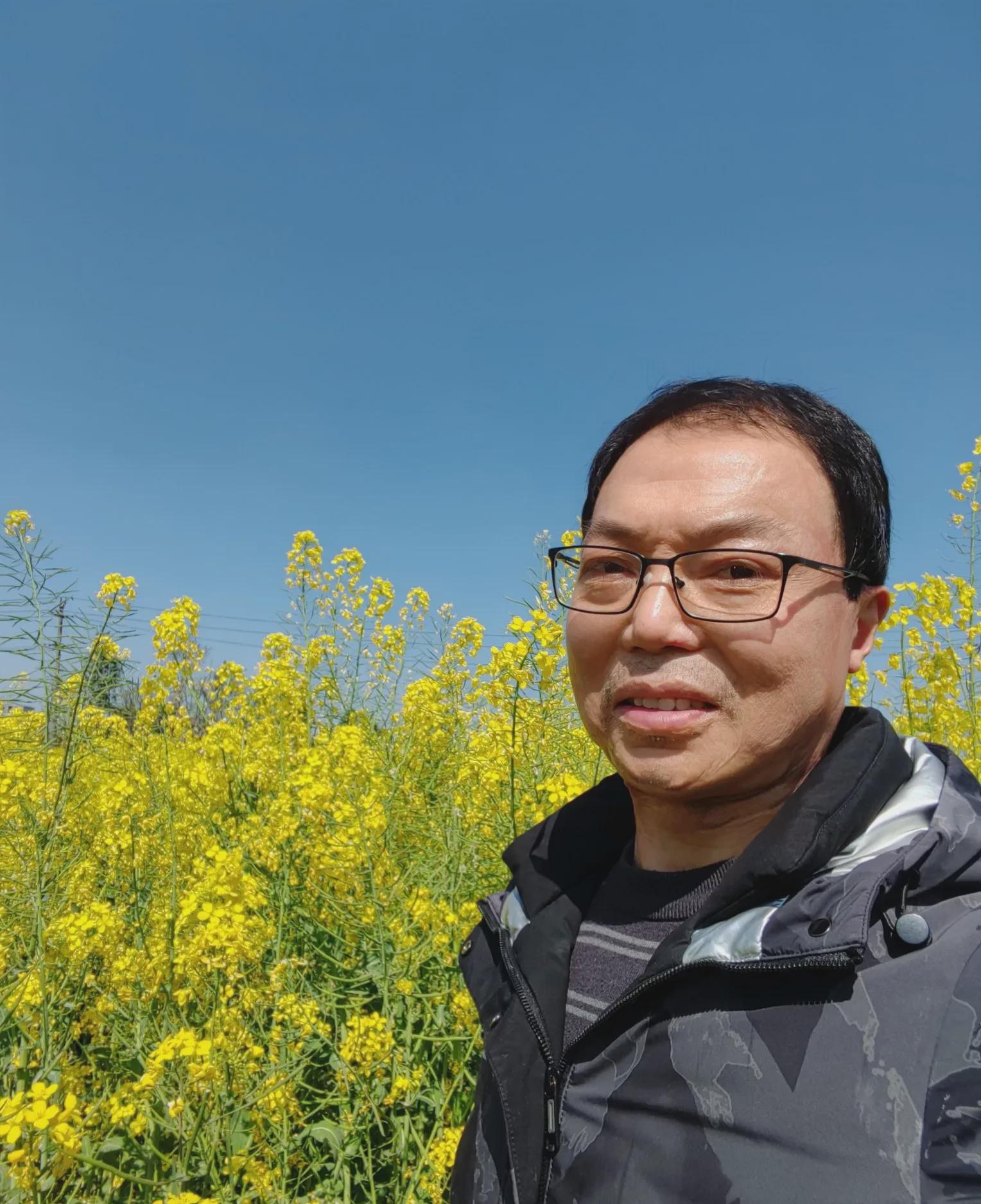 全国推广退役军人双免政策，部分地区已先行实施！何为双免？

即免费乘坐城市公