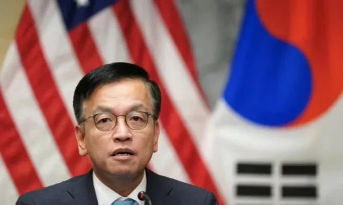 崔相穆真是不简单！
就在今天，3月7日，韩国法院竟然批准了尹锡悦的拘留取消申请！