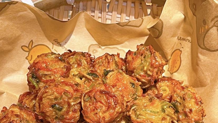 冬日限定！萝卜丸子这样做，外酥里嫩，一口一个停不下来！