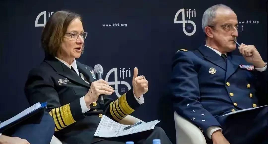 美国专家叫嚣：美军可打击中国境内5万个目标，令其在15分钟内瘫痪嚣！
美国专家曾
