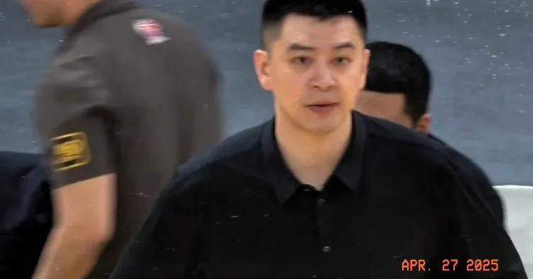 辽宁队仍有机会让一追三！杨鸣G1没想故意“放一场”给广厦！但既来之则安之，G2只
