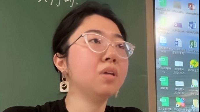 广东初中生煽动班级孤立同学，教师停课严惩