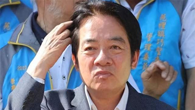 秒“滑跪”？美国刚点名台湾，赖清德热情舔美，民防演练已就位