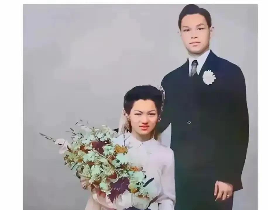 霍英东的三姨太林淑端年轻时到底多好看？ 当年在粤剧圈子里，她可是出了名的美人胚子