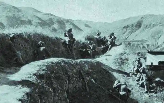 1938年的一天，陈赓望着桌子上的地图正看得出神，突然说了一句：“神头岭的地形谁