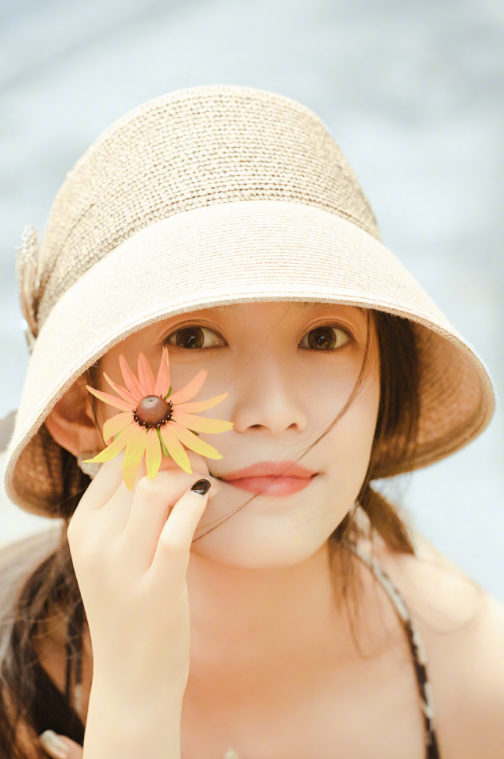 陈钰琪的夏日小清新，喜欢这样的感觉吗？