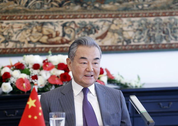 中欧关系要稳，中国先把话挑明了











啥？欧盟27国集体来中国了