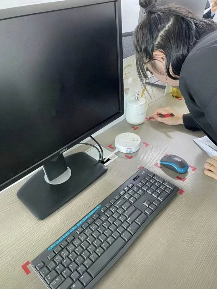 单位敢这么玩，应该待遇不错。