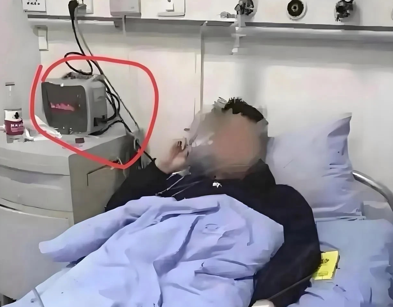 “管不住下半身怪谁？”50岁老汉约30多岁女网友出去游玩，当晚就找个酒店干柴烈火