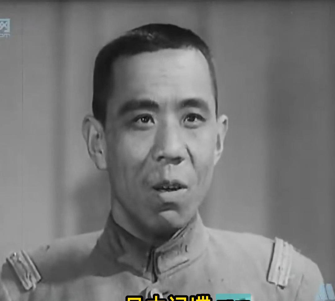 你可能见过他饰演过猥琐
也可能记得他的阴冷
但是有可能不知道，他还饰演过磕巴嘴