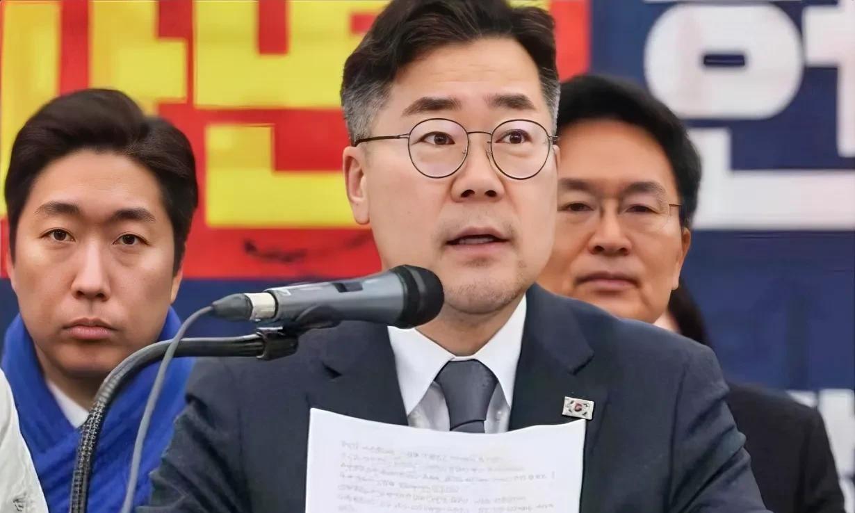 在野党最担心的事情发生了！
就在昨天，4月1日，韩国宪法法院竟然公开表示，将于4