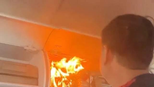 万米高空突发火情！国航航班行李架喷火，乘客亲历惊魂一刻