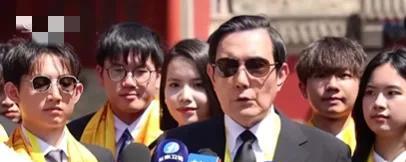 不知大家发现没这次马英九的大陆行，热度非常低远远不如“馆长”，而且这次在厦门举办