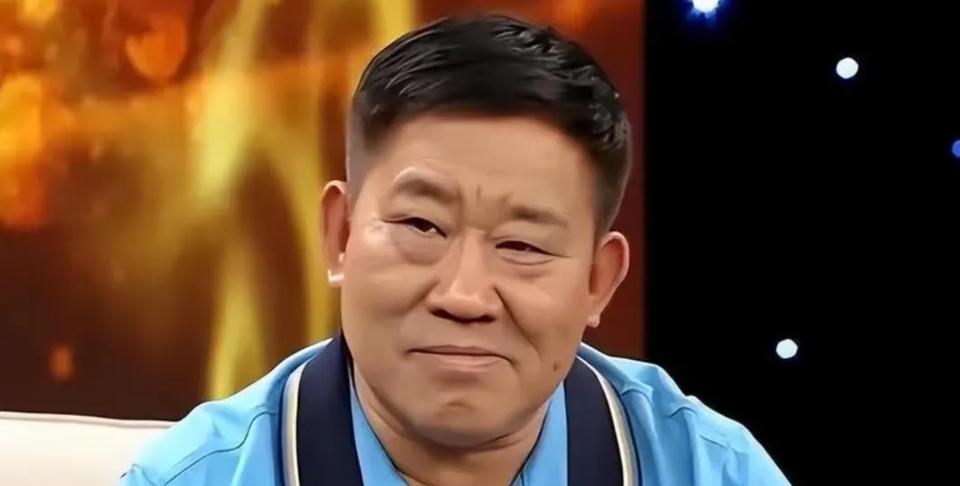 意外造就独特戏路，温柔守护幸福家庭：杜旭东的双面人生
