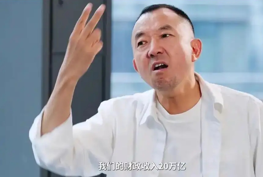 清华出身的“前反腐书记”陈行甲，亲手把搭档县长送进大牢，入狱前一天，陈行甲问他“