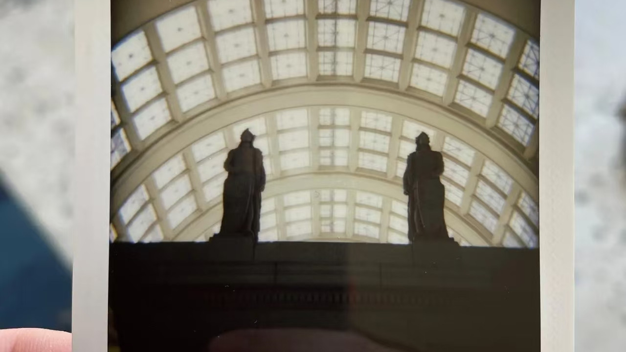 胶片机里的拱顶窗