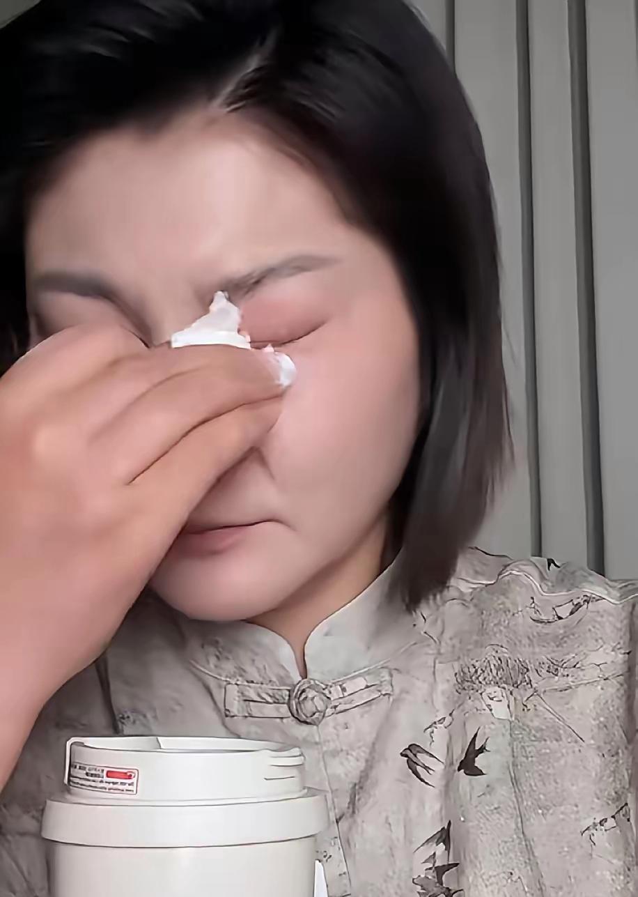 王暖暖最大的弱点就是让对方知道了她在外面试管生了一个孩子。
这个孩子是王暖暖最大