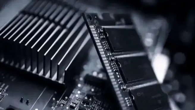 SRAM（静态随机存取存储器）概念：最正宗的7家公司（名单）