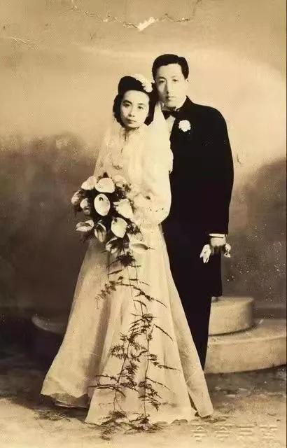 1970年，加拿大跟中国正式建交。没曾想，一封家书等了20年，回家等了25年。还