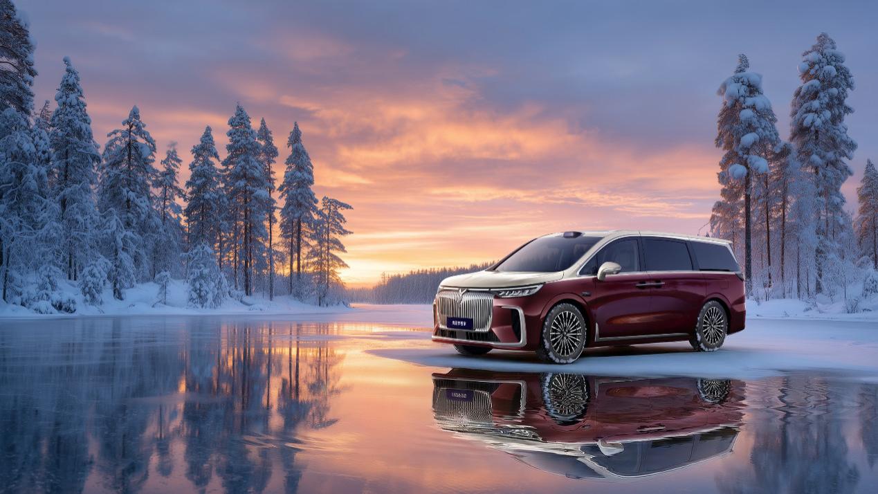 持续霸榜高端MPV市场！岚图梦想家的销冠之路何以越走越宽广？