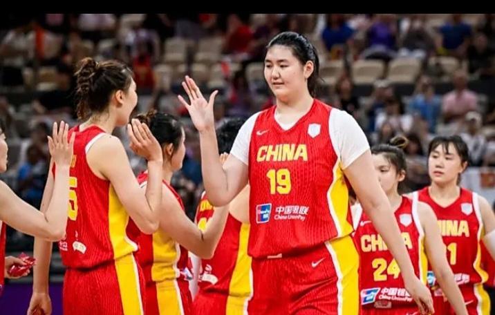 中国女篮靠什么大胜韩国队？王思雨一席话，说得很实在
在备受瞩目的女篮亚洲杯3 -