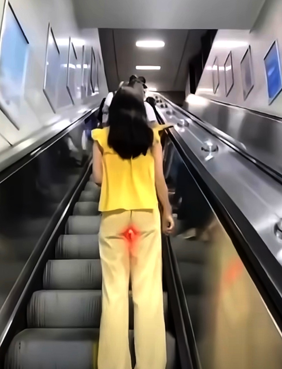 红灯行绿灯停