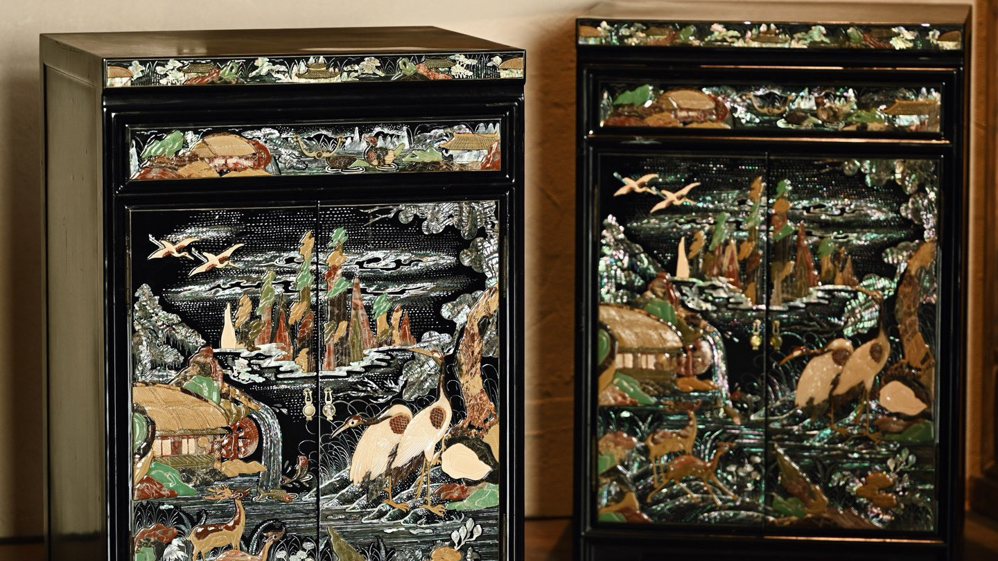 瑞气盈庭，螺钿镶玉石 “鹤鹿同春”，收纳柜