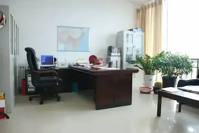 这样的办公室，处级干部可以办公吗？