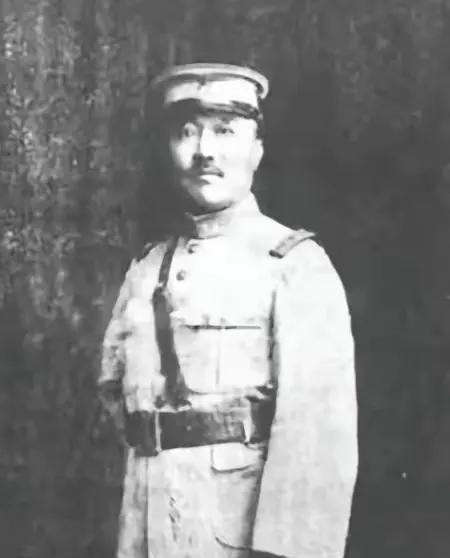 暗战太行
1938年8月7日，豫北水冶镇上演了一幕惊心动魄的抗日传奇——伪“皇协