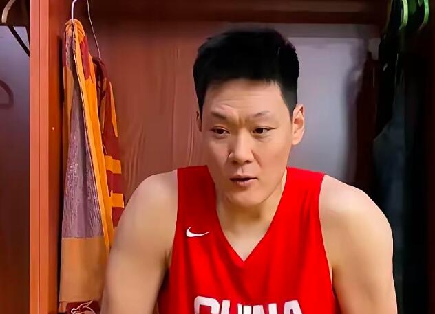 山西球迷认为某球员也真棒的离谱
说山西张宁600万顶薪，而赵睿虽加盟北汽年薪55