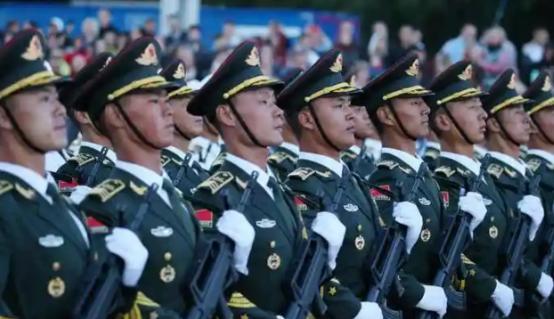 现在很多西方国家包括美国，都在思考一个问题：中国人民解放军到底能打多强，战斗力怎