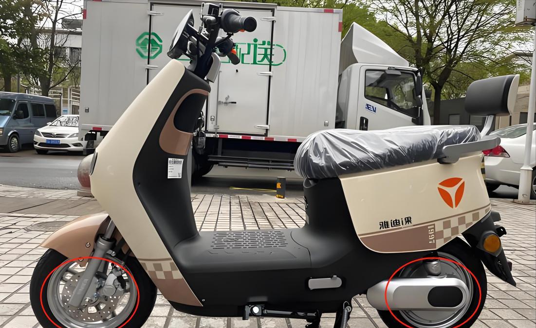 电动车“前碟后鼓”和“前后碟刹”，哪个效果好更耐用？答案来了