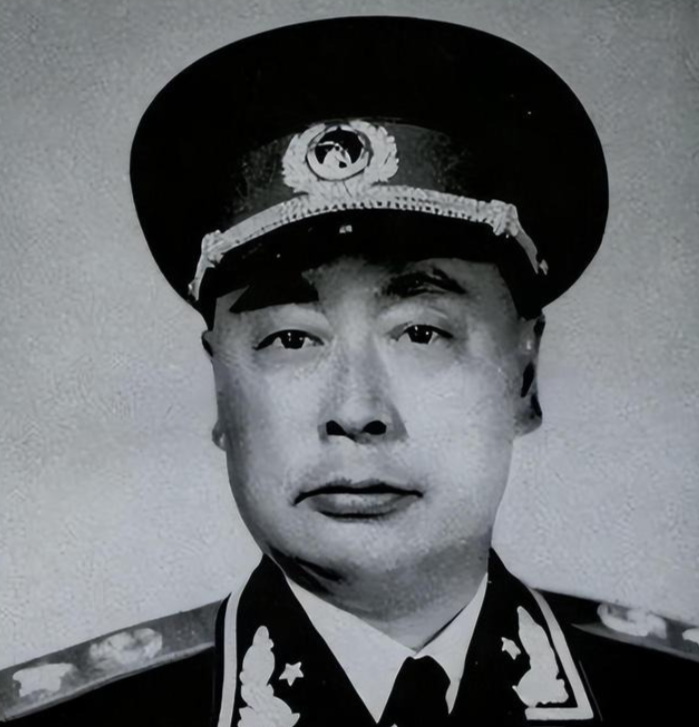 解放上海期间，前委强调不准用炮，可国民党青年军230师固守电厂自来水厂，负隅顽抗