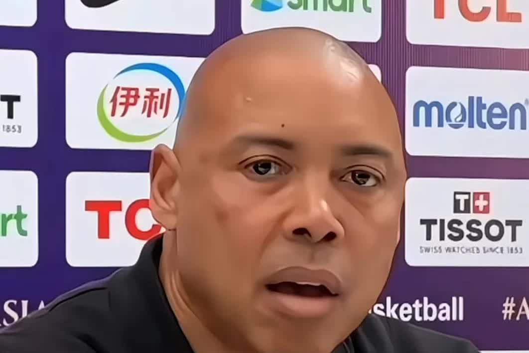 日本女篮主教练放出狠话，我能够把澳大利亚女篮打的没有章法，输给澳大利亚女篮是后期