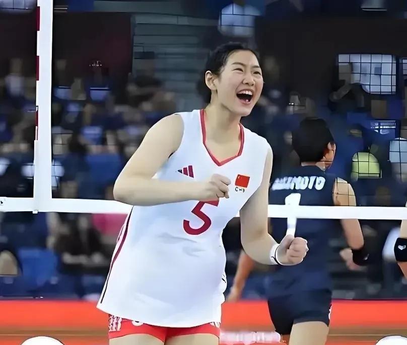 U21女排世锦赛12人名单已定！王奥芊空降出于何种考量？陌生主教练能否接续一届匡